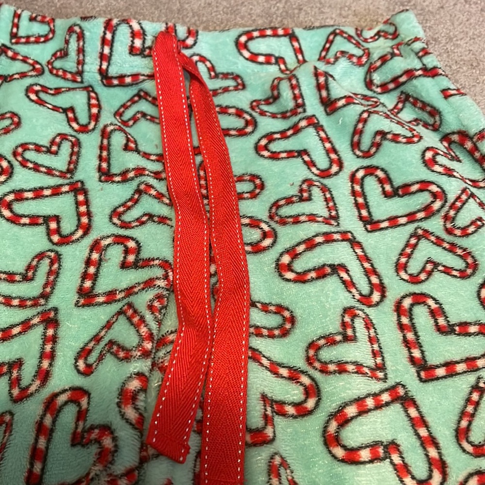 Heart candy cane fuzzy sweatpants with wide legs - Picture 2 of 3